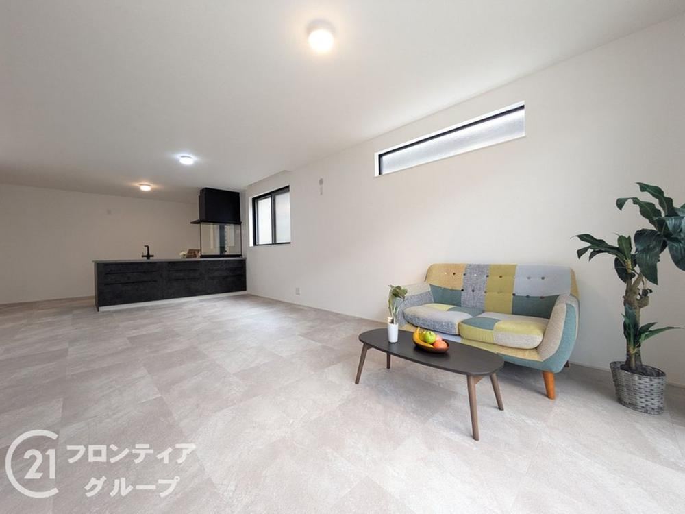 4LDK house in Nada Ward, Kobe, Hyogo - Photo 1