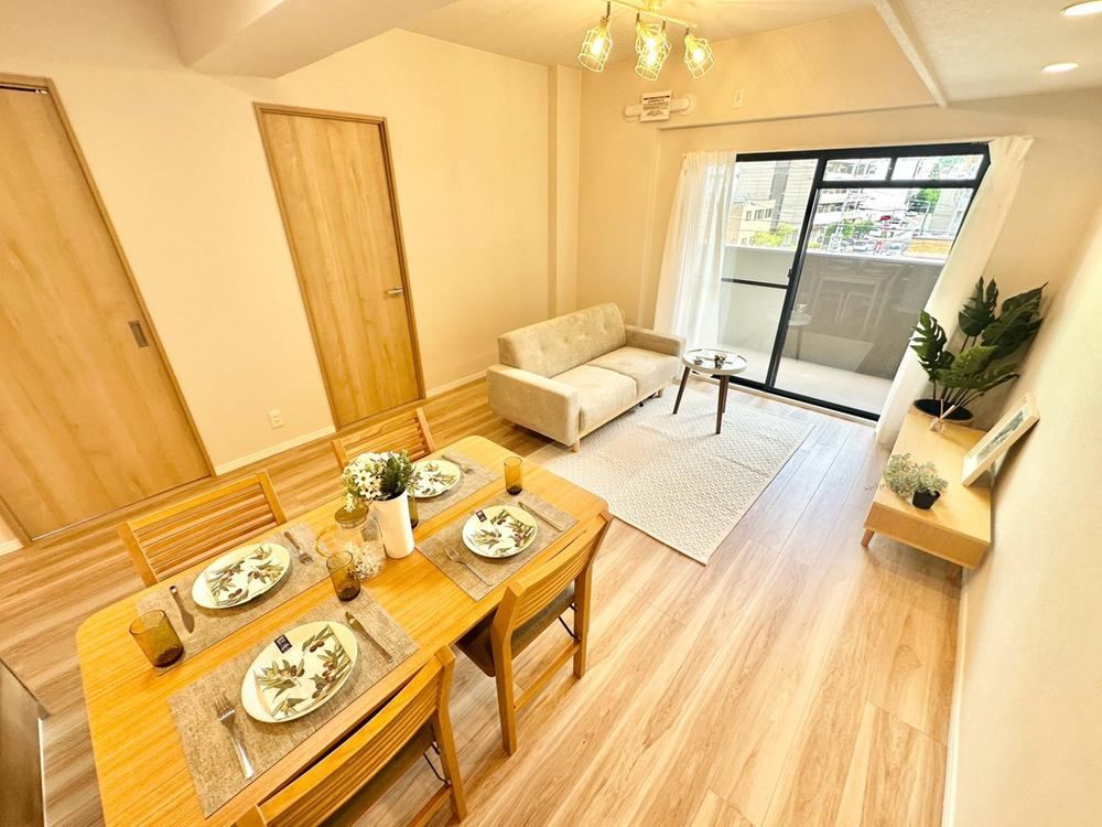 4LDK apartment in Asaminami Ward, Hiroshima - Photo 1