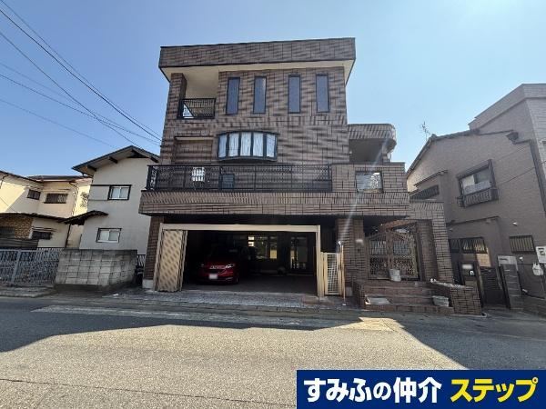 5LDK house in Matsudo, Chiba - Photo 1