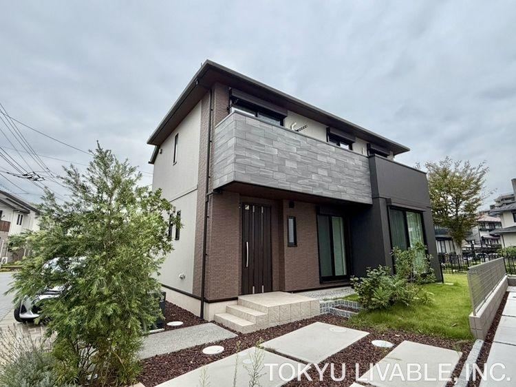 4LDK house in Hachioji, Tokyo - Photo 1
