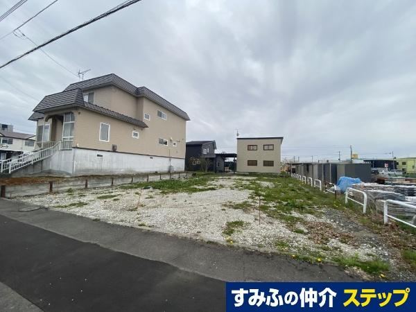 325 m² land in Chitose, Hokkaido - Photo 1
