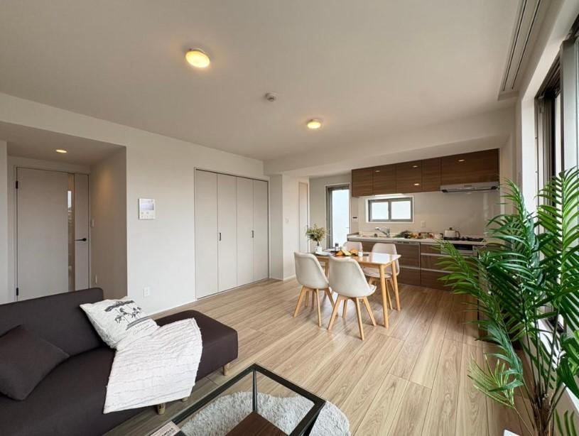 3LDK apartment in Toyonaka, Osaka - Photo 1
