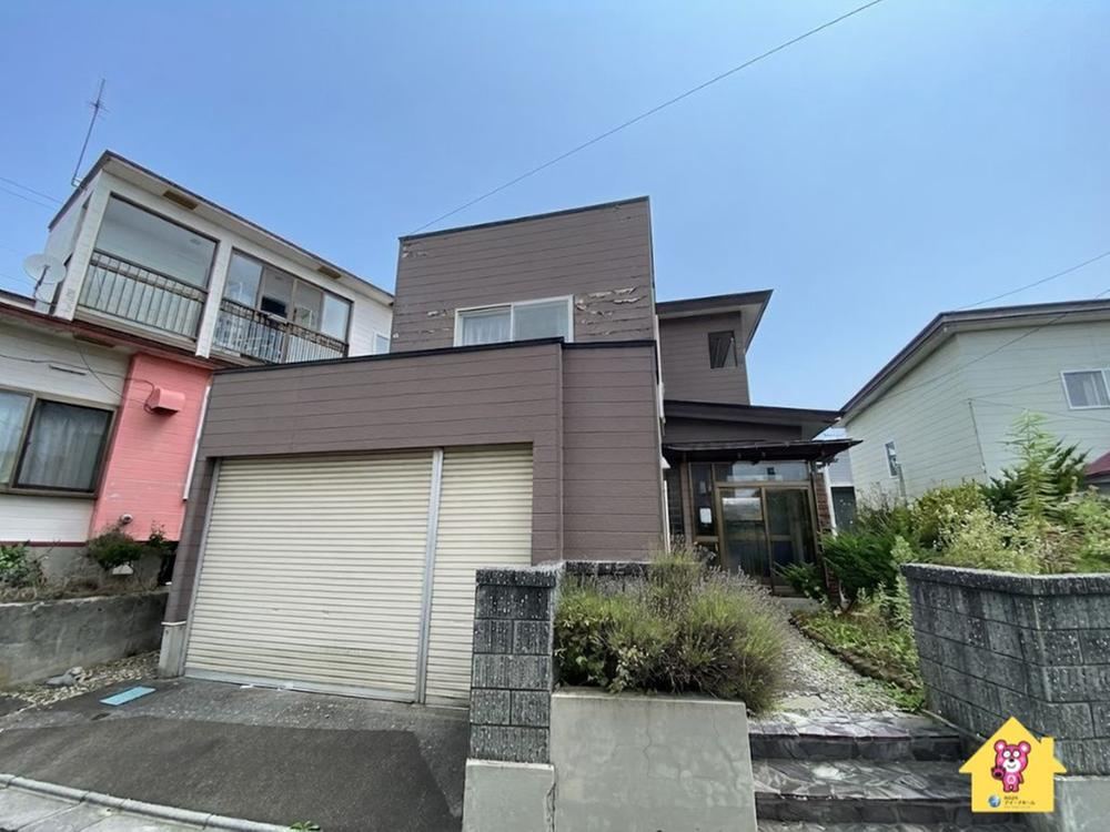 5LDK house in Hakodate, Hokkaido - Photo 1