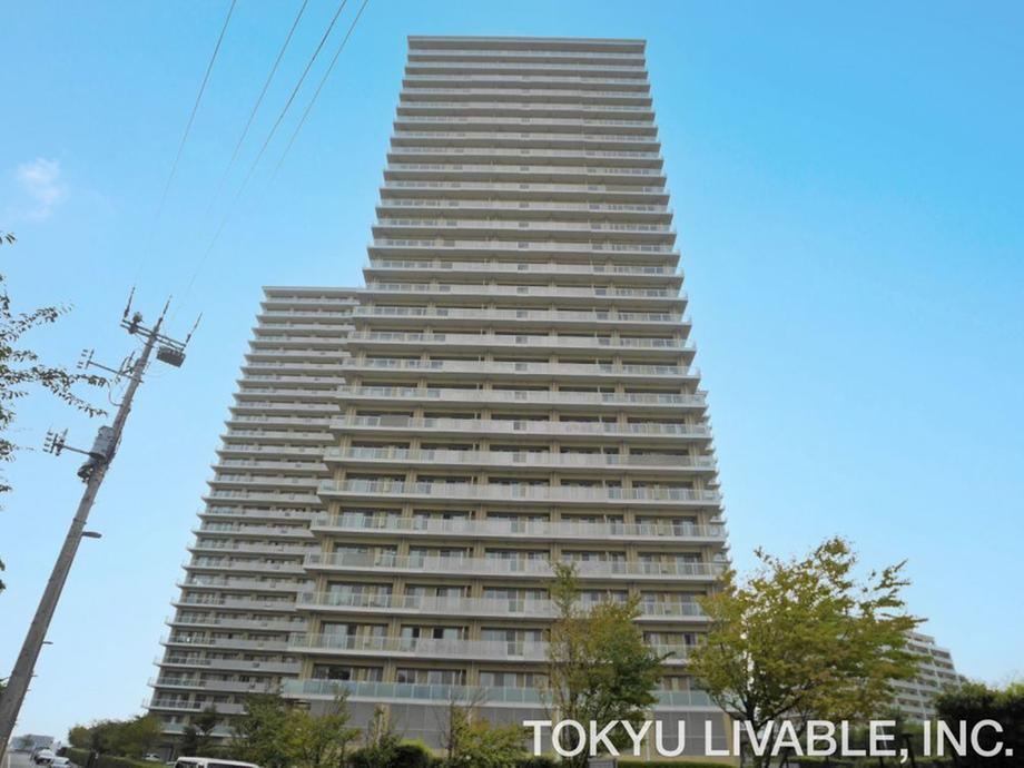 3LDK apartment in Ota Ward, Tokyo - Photo 1