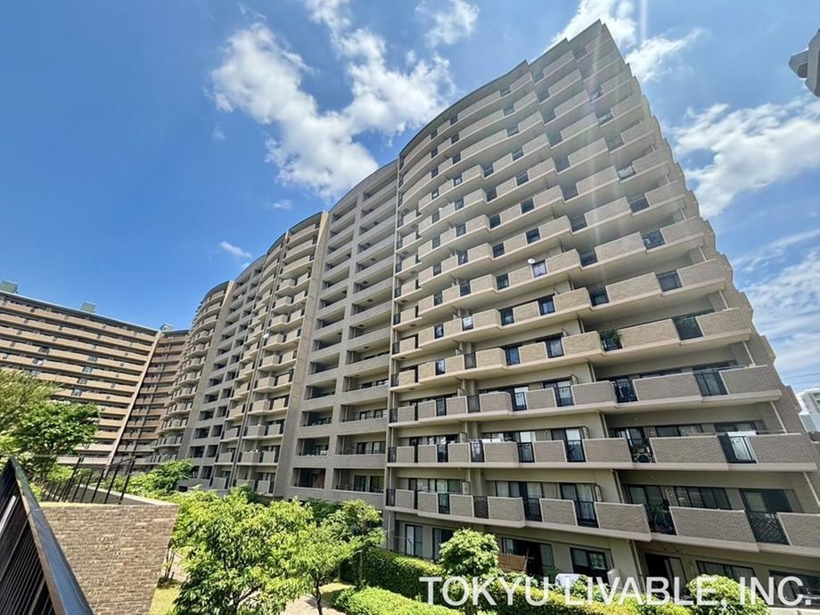 3LDK apartment in Hakata Ward, Fukuoka - Photo 1