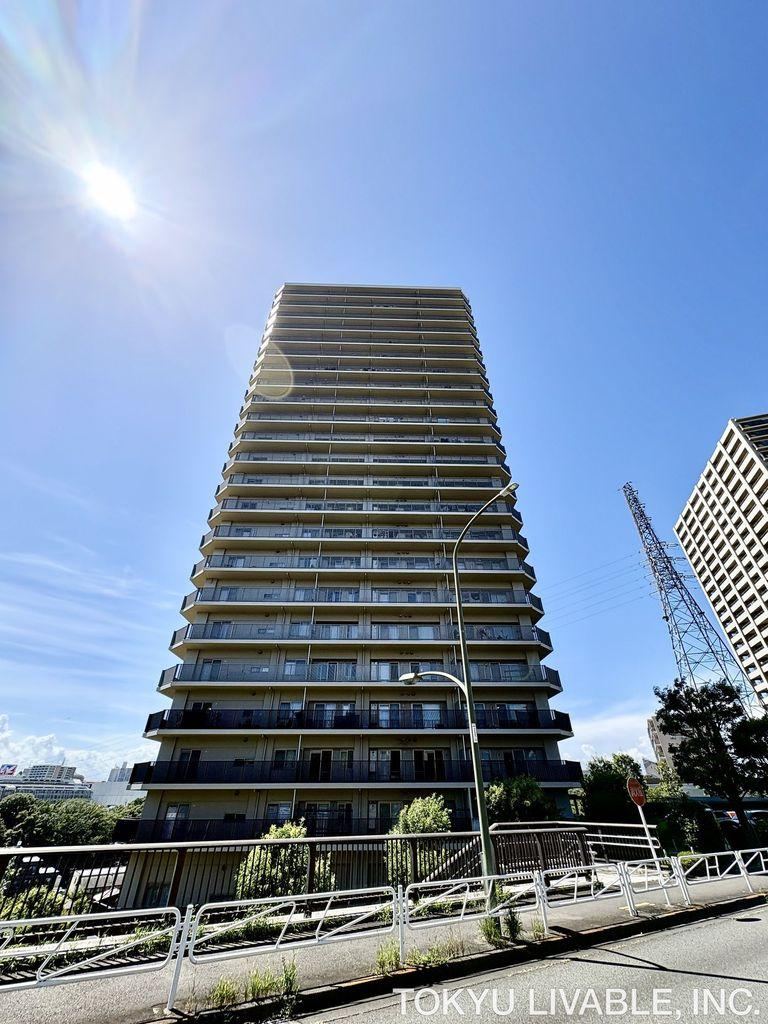 3LDK apartment in Hachioji, Tokyo - Photo 1