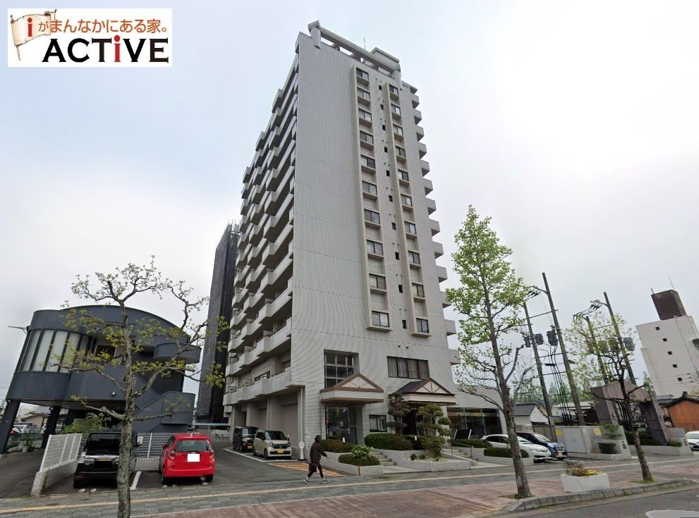 3LDK apartment in Saga, Saga - Photo 1