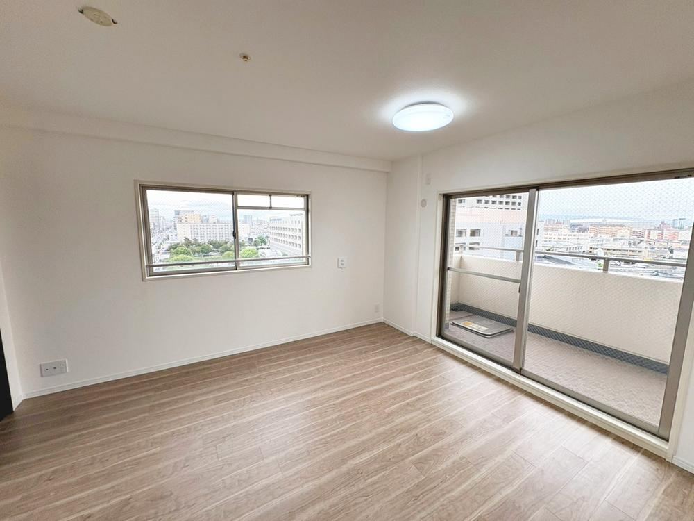 3DK apartment in Sumiyoshi Ward, Osaka - Photo 1