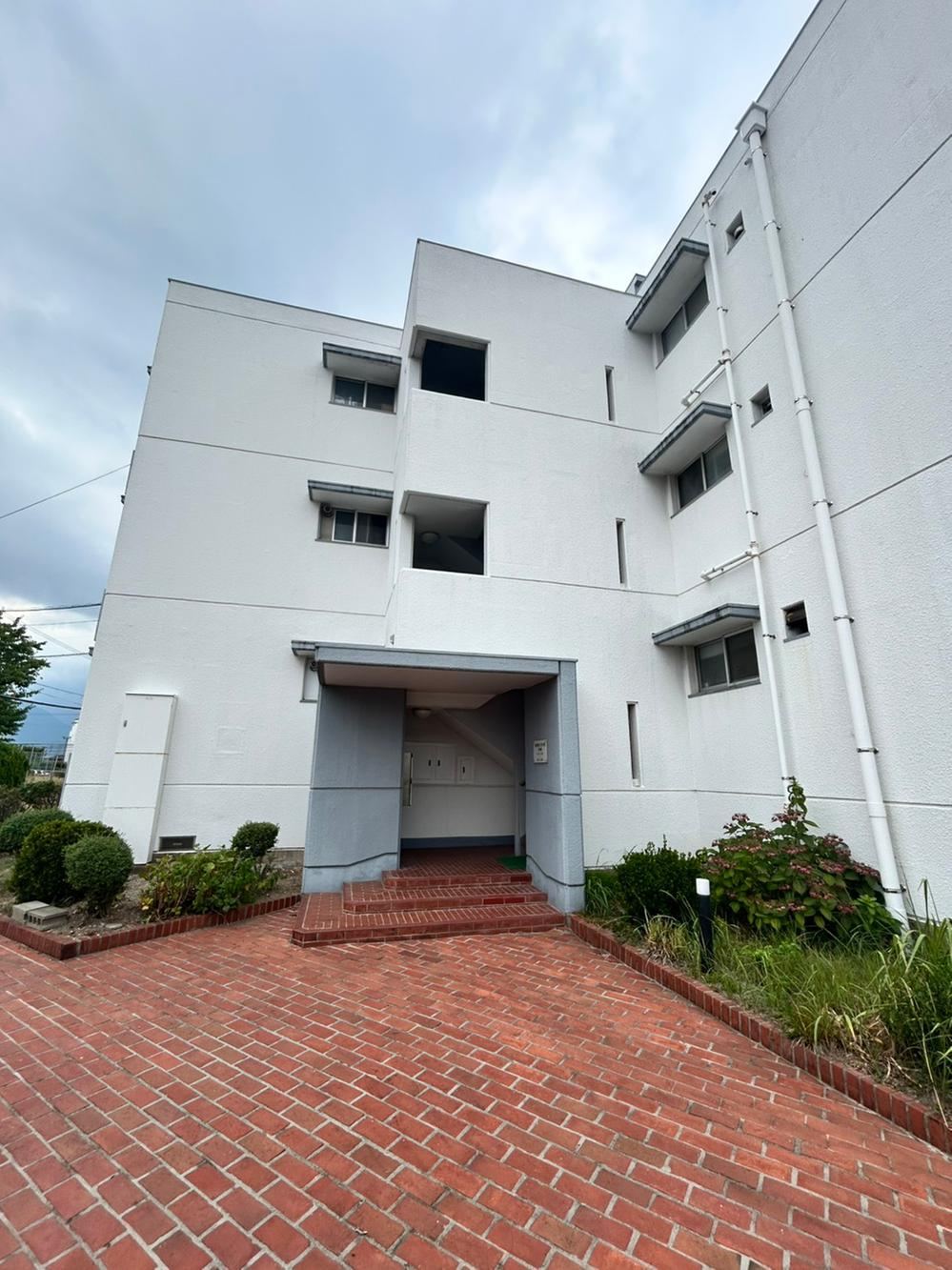 3LDK apartment in Hakata Ward, Fukuoka - Photo 1