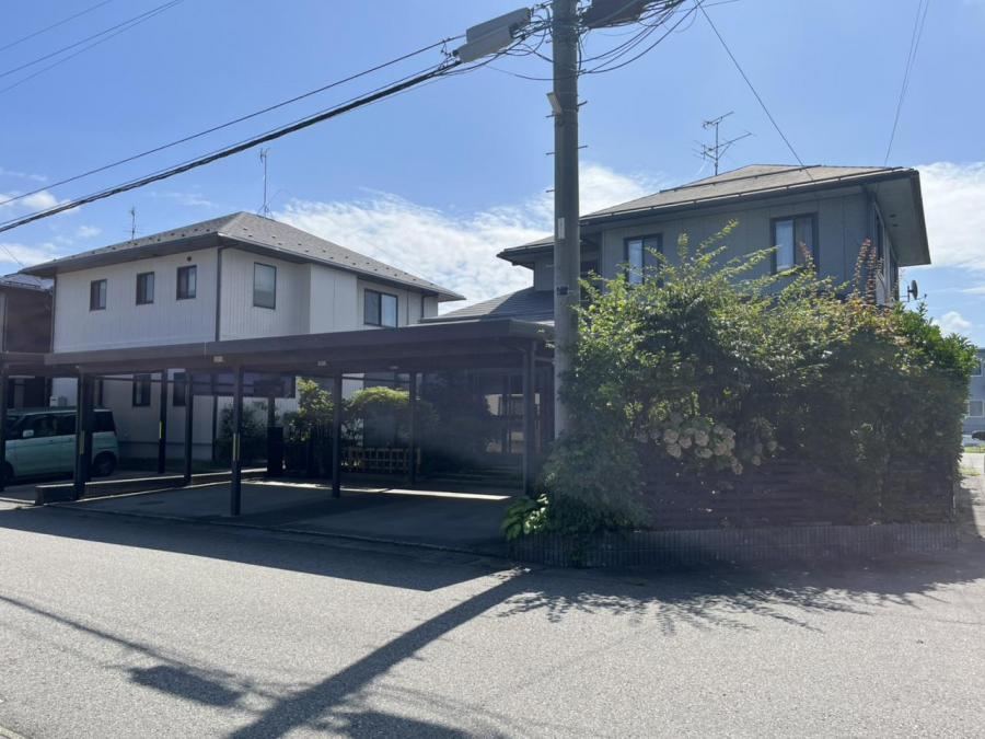 5LDK+S house in Shibata, Niigata - Photo 1
