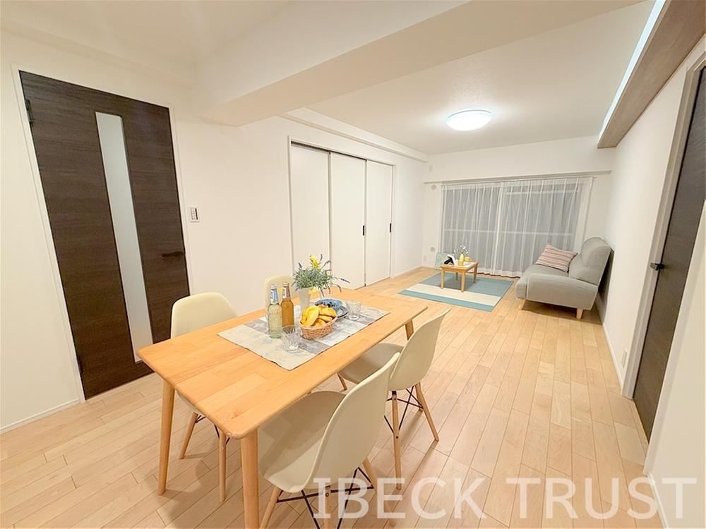 3LDK apartment in Minami Ward, Yokohama, Kanagawa - Photo 1