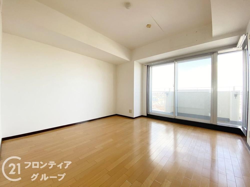 3LDK apartment in Higashi Ward, Sakai, Osaka - Photo 1
