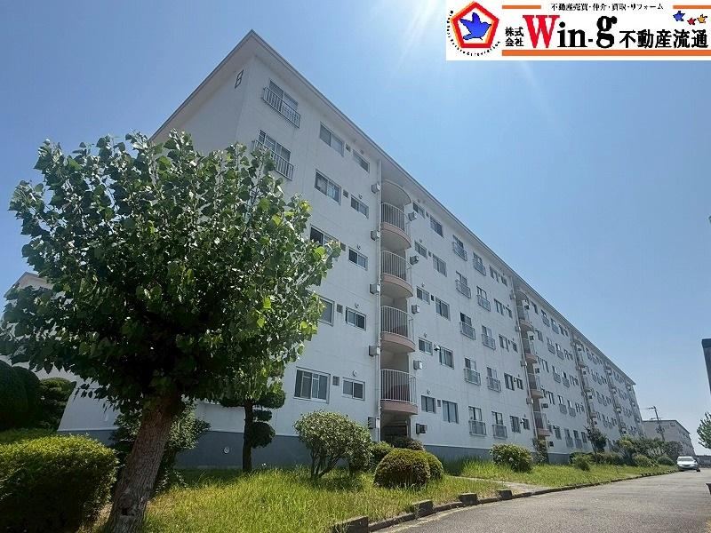 3LDK apartment in Tarumi Ward, Kobe, Hyogo - Photo 1