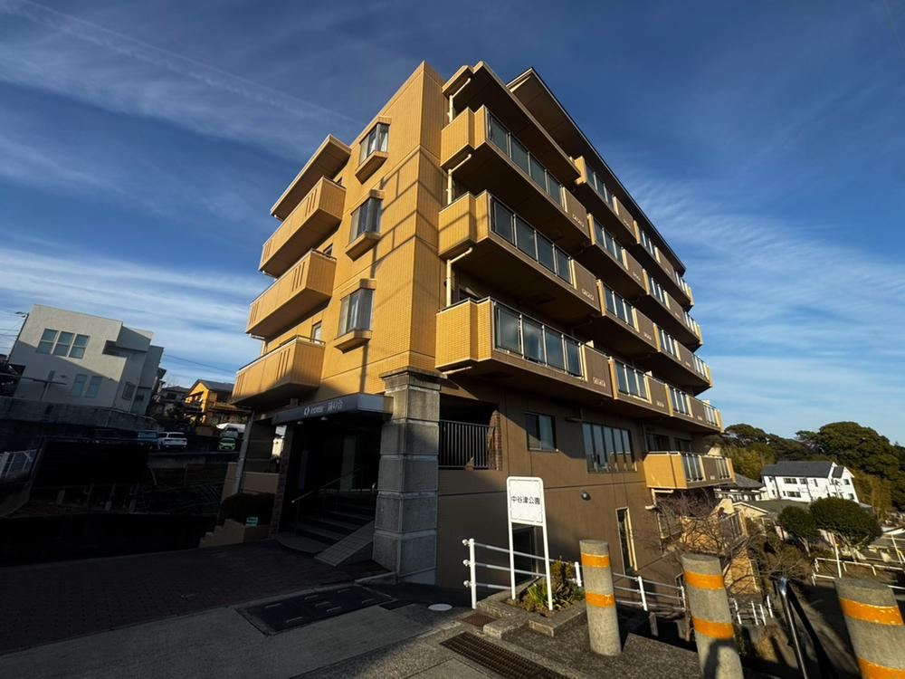 2LDK+S apartment in Odawara, Kanagawa - Photo 1