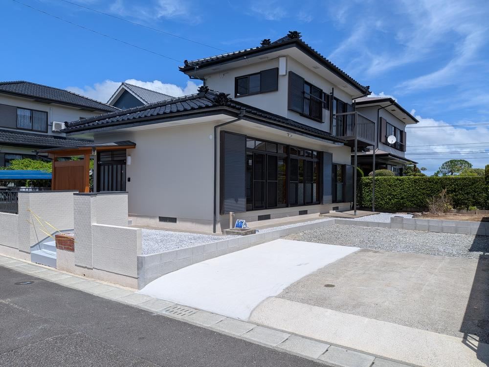 4LDK house in Miyazaki, Miyazaki - Photo 1