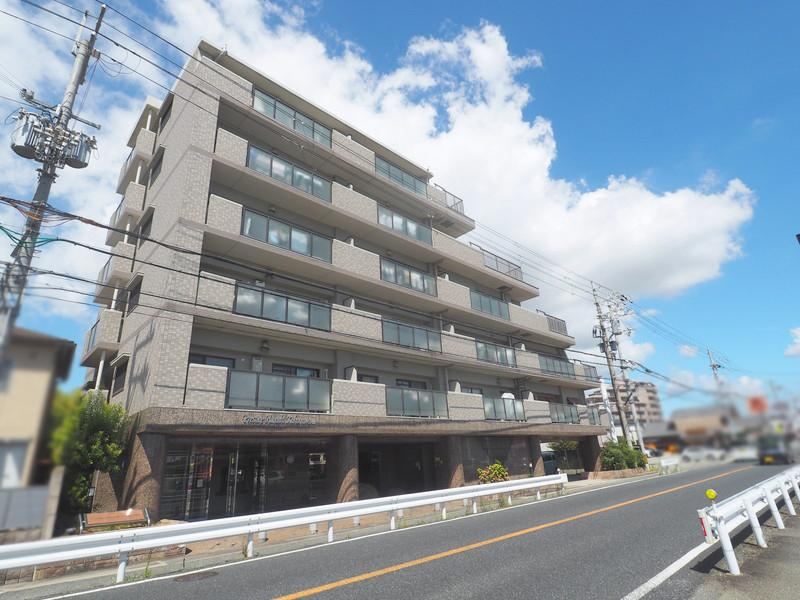 2LDK apartment in Kakogawa, Hyogo - Photo 1