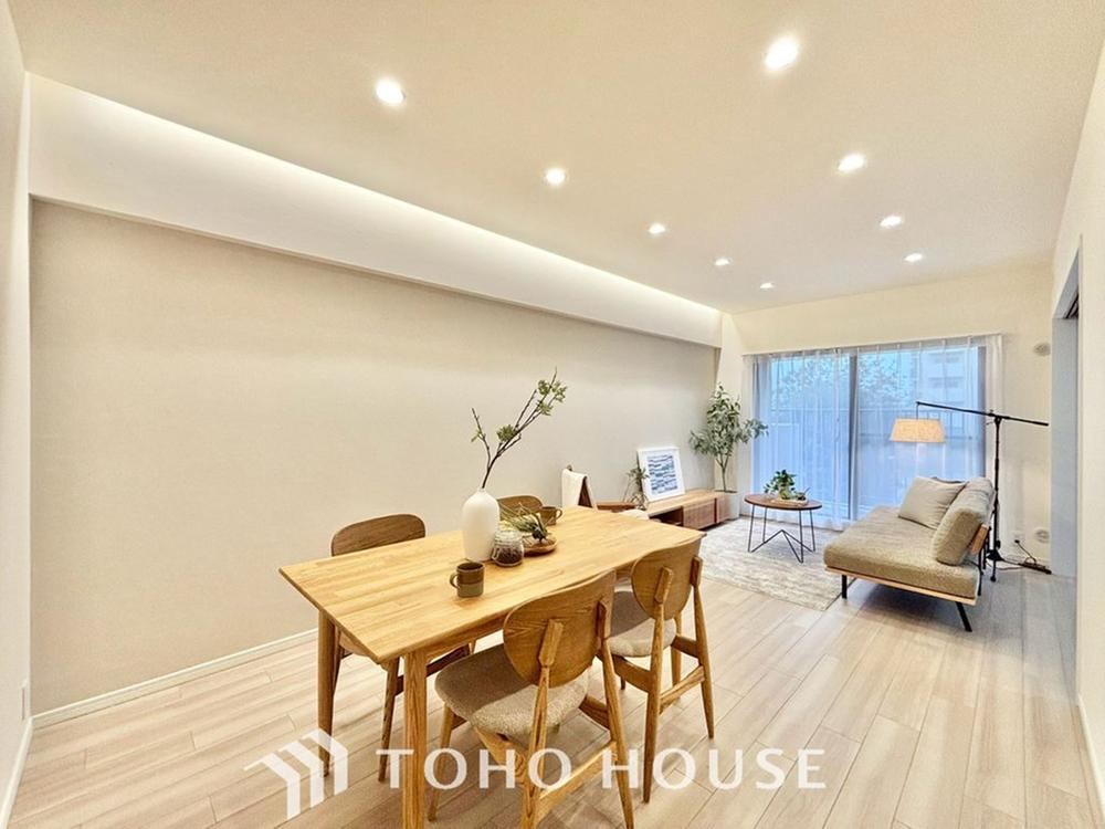 3LDK apartment in Nishi Ward, Nagoya, Aichi - Photo 1