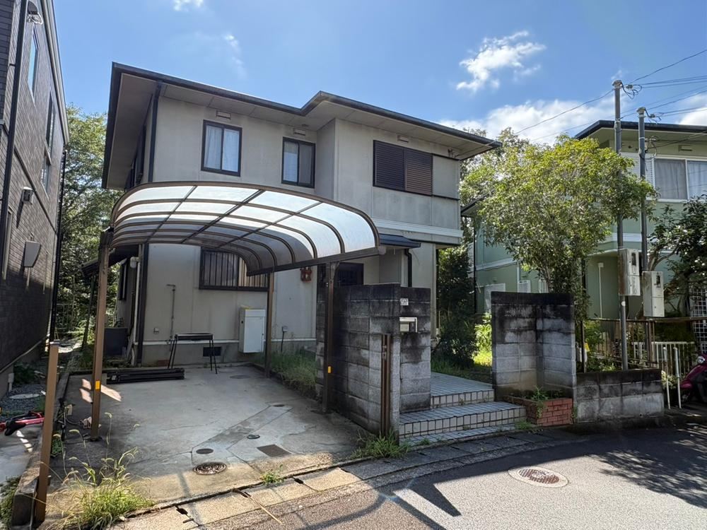 5LDK house in Sanda, Hyogo - Photo 1