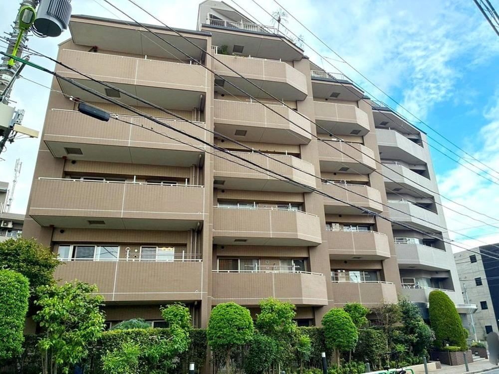 3LDK apartment in Setagaya Ward, Tokyo - Photo 1