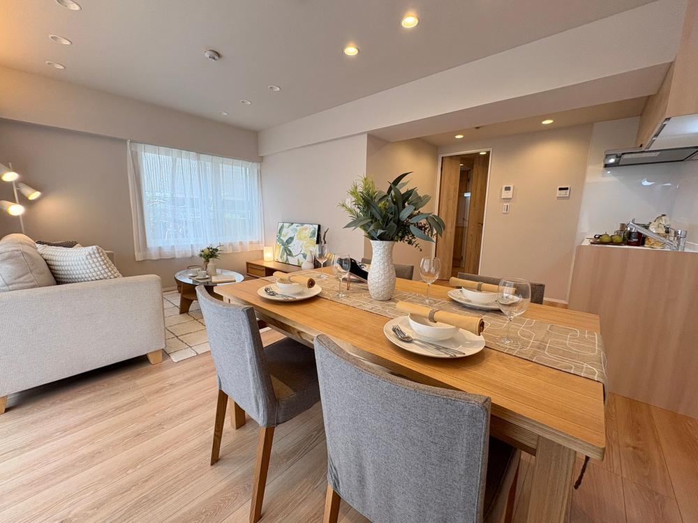 2LDK apartment in Shibuya Ward, Tokyo - Photo 1