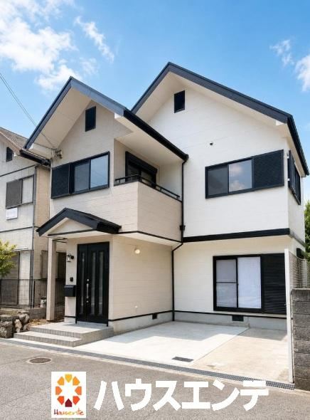 4LDK house in Mino, Osaka - Photo 1
