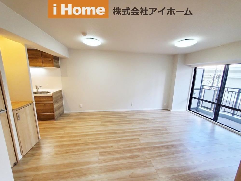 3LDK apartment in Chuo Ward, Kobe, Hyogo - Photo 1
