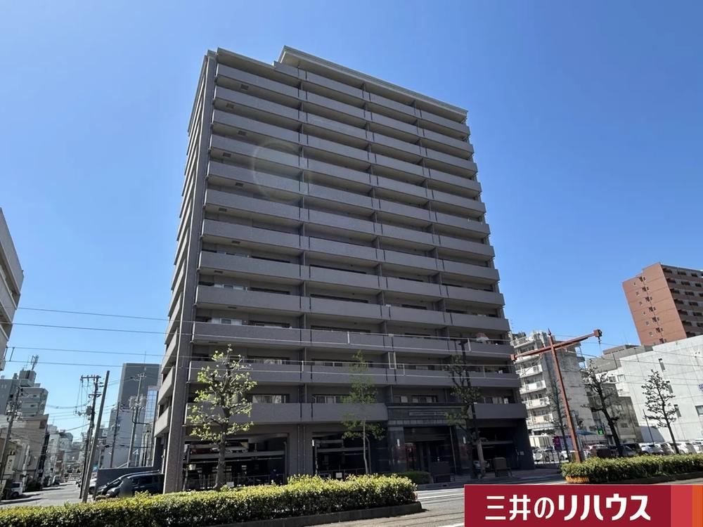 3LDK apartment in Kita Ward, Okayama - Photo 1