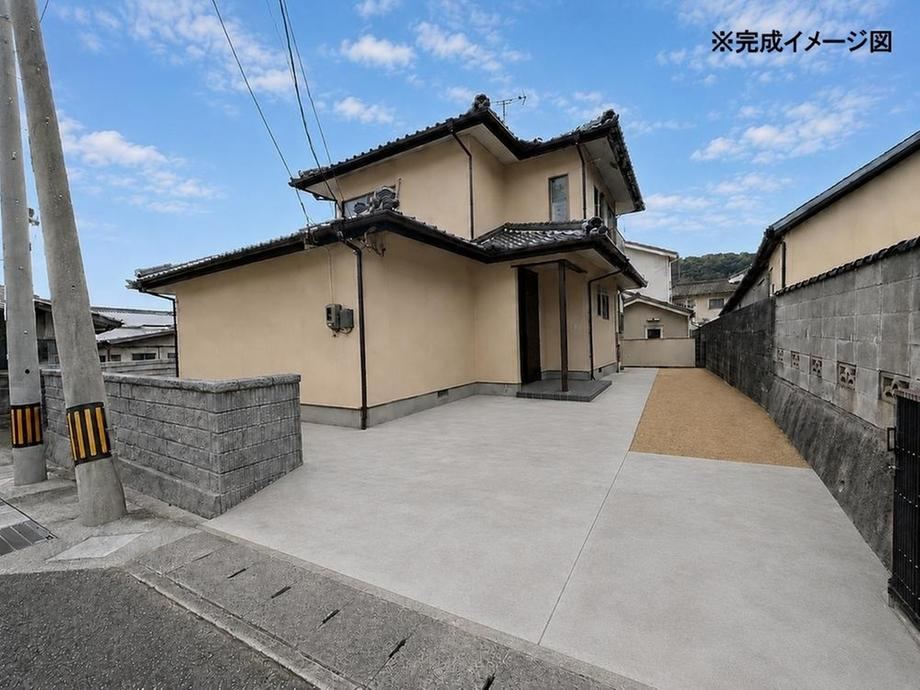 4LDK house in Shimonoseki, Yamaguchi - Photo 1
