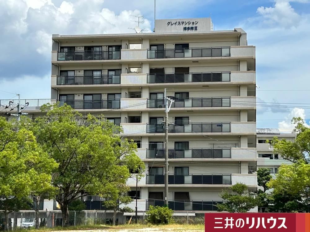 3LDK apartment in Nakagawa, Fukuoka - Photo 1
