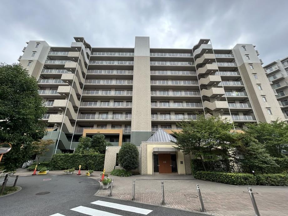 3LDK apartment in Tsuzuki Ward, Yokohama, Kanagawa - Photo 1