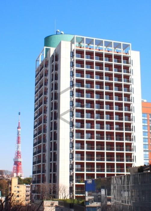 2LDK apartment in Minato Ward, Tokyo - Photo 1