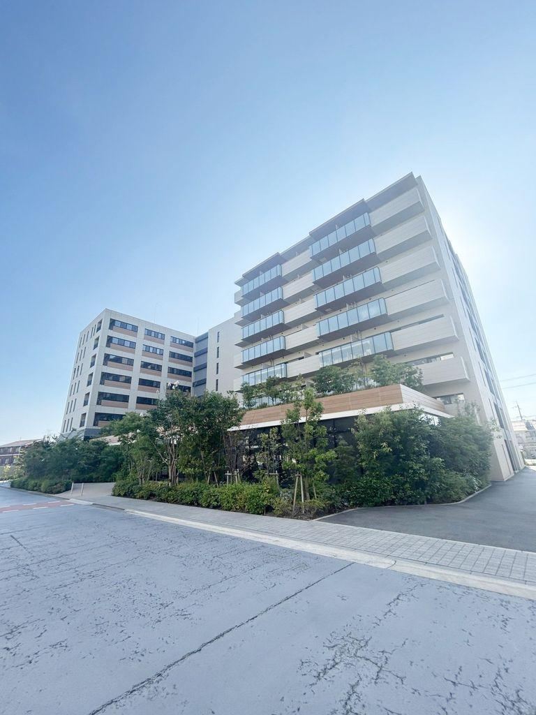 1LDK apartment in Suita, Osaka - Photo 1