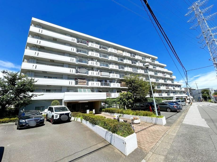 4LDK apartment in Warabi, Saitama - Photo 1