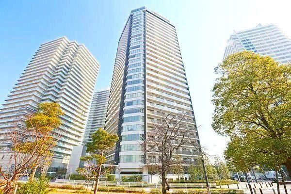 2LDK apartment in Nishi Ward, Yokohama, Kanagawa - Photo 1