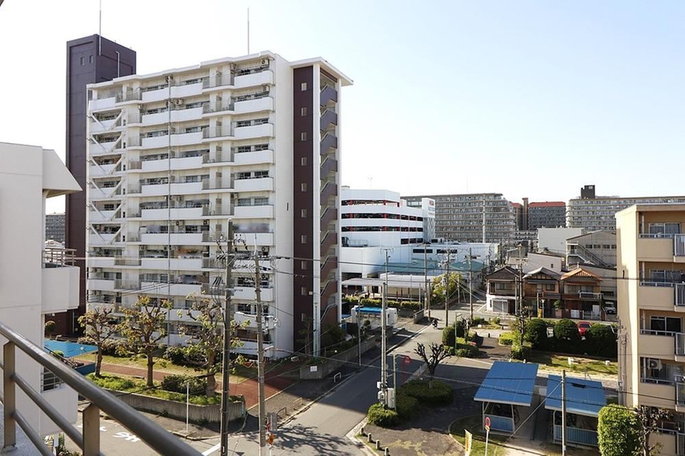 2LDK apartment in Yodogawa Ward, Osaka - Photo 1