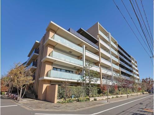 3LDK+S apartment in Musashino, Tokyo - Photo 1