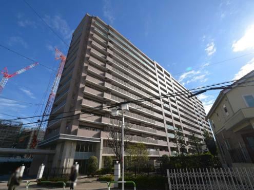 3LDK apartment in Kita Ward, Tokyo - Photo 1