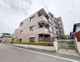 2LDK apartment in Hamura