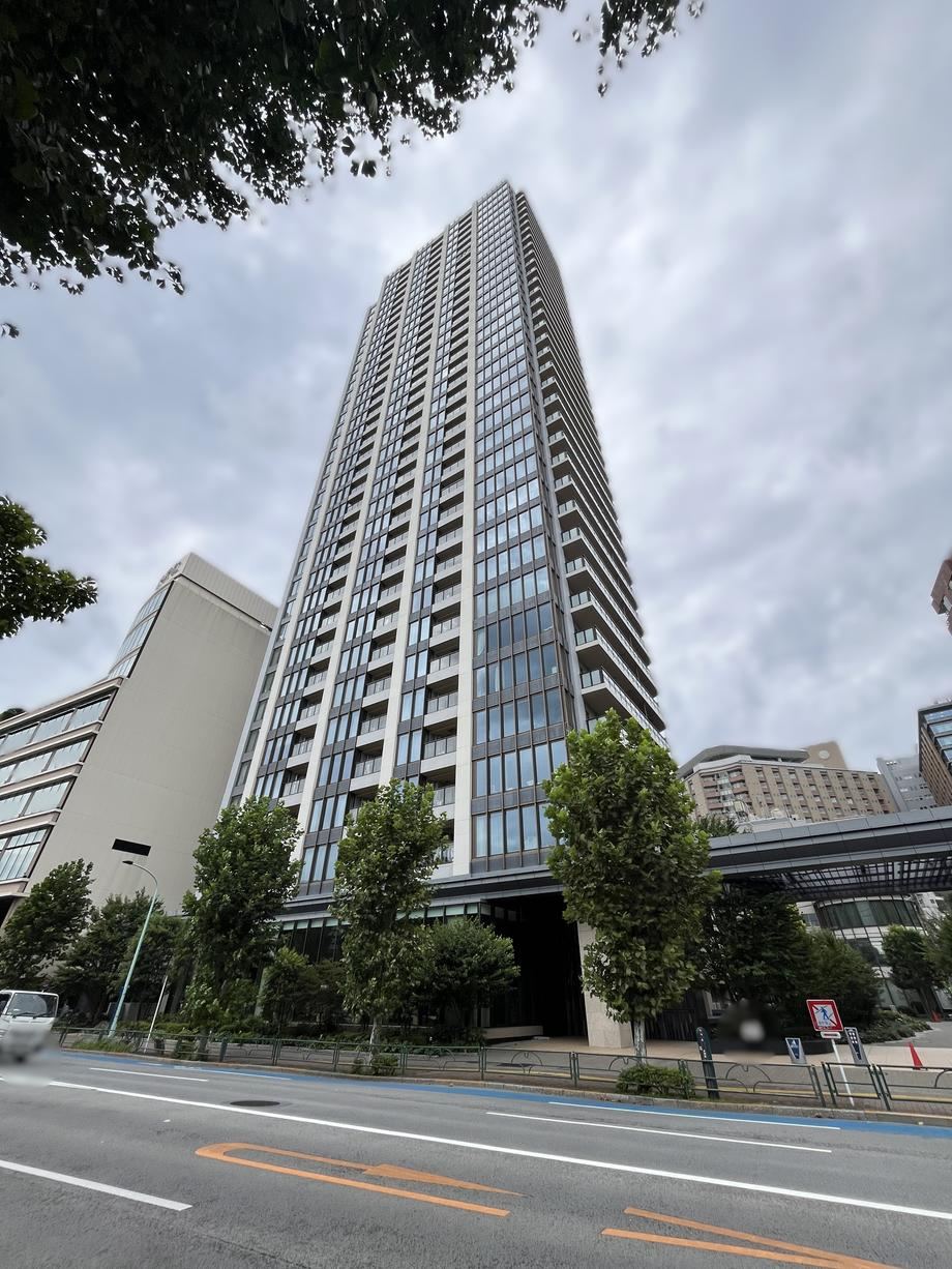 2LDK apartment in Taito Ward, Tokyo - Photo 1