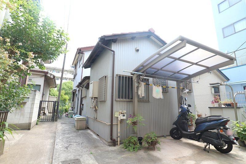2LDK house in Ota Ward, Tokyo - Photo 1