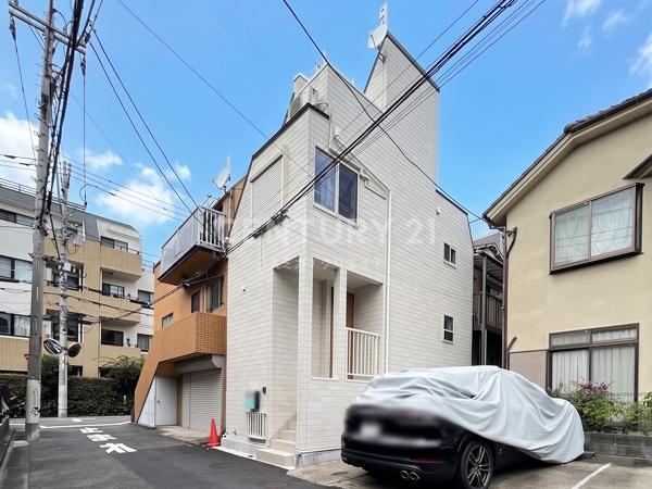 2LDK+S house in Setagaya Ward, Tokyo - Photo 1