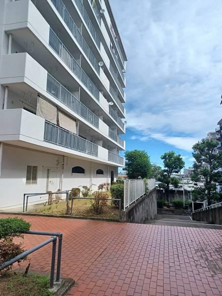3DK apartment in Osakasayama, Osaka - Photo 1