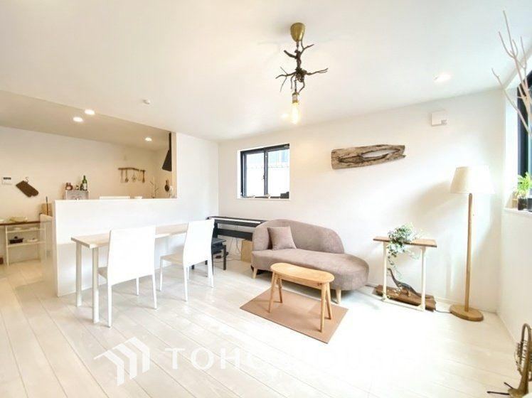 2LDK house in Katsushika Ward, Tokyo - Photo 1