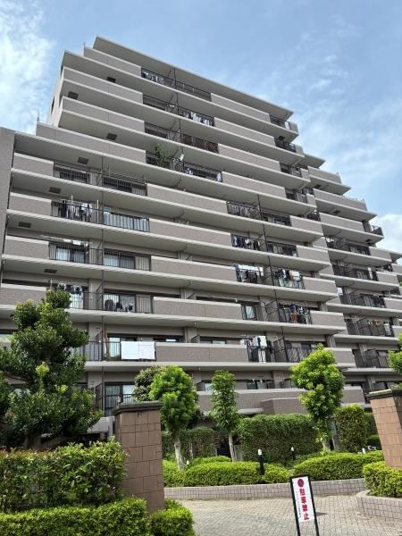 3LDK apartment in Kawaguchi, Saitama - Photo 1