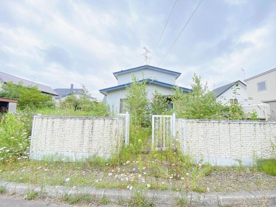 4LDK house in Kitahiroshima, Hokkaido - Photo 1