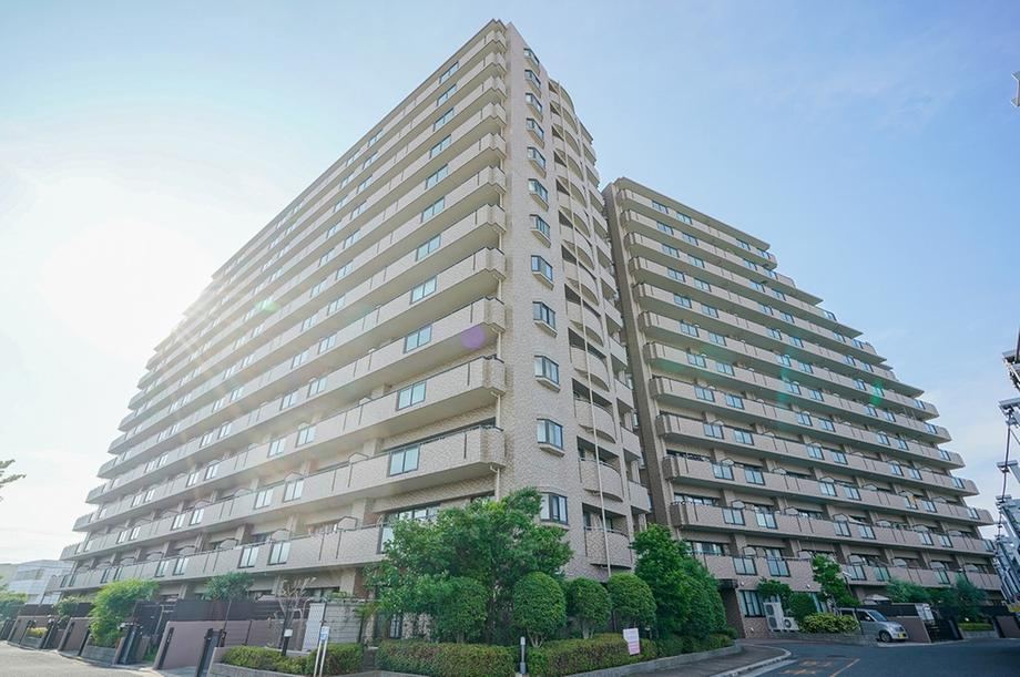 3LDK apartment in Ibaraki, Osaka - Photo 1