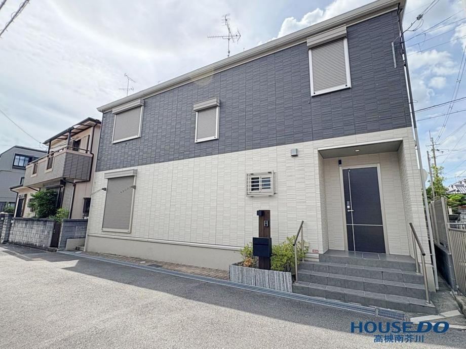 3LDK house in Takatsuki, Osaka - Photo 1