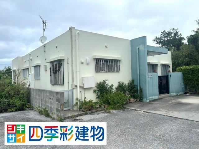 4LDK house in Uruma, Okinawa - Photo 1