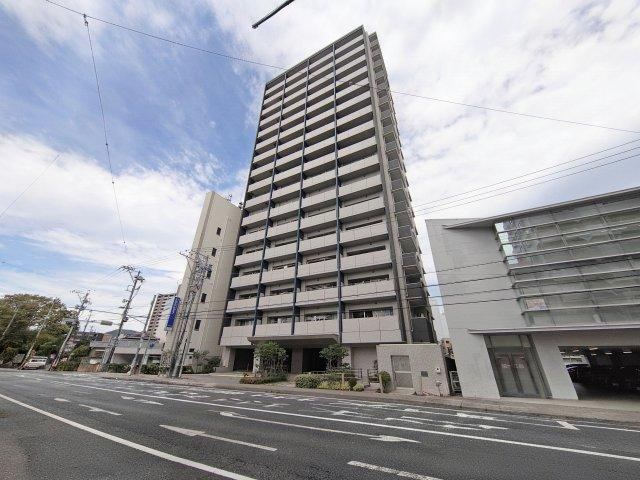 2LDK apartment in Suruga Ward, Shizuoka - Photo 1