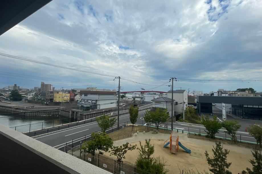3LDK apartment in Nishinomiya, Hyogo - Photo 1